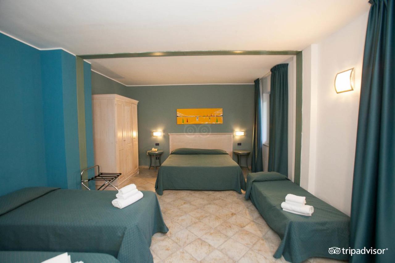 Hotel Club Selinunte Beach Aimori Marinella di Selinunte Buitenkant foto