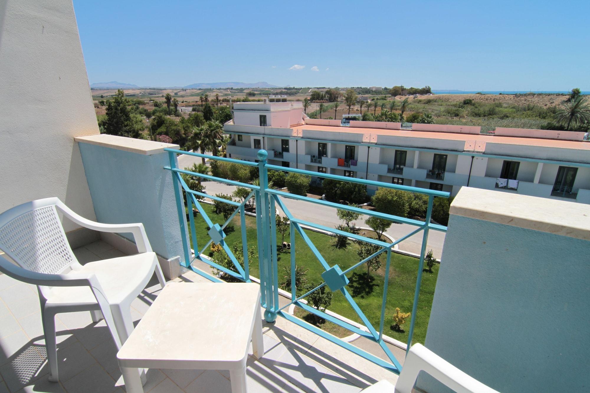 Hotel Club Selinunte Beach Aimori Marinella di Selinunte Buitenkant foto
