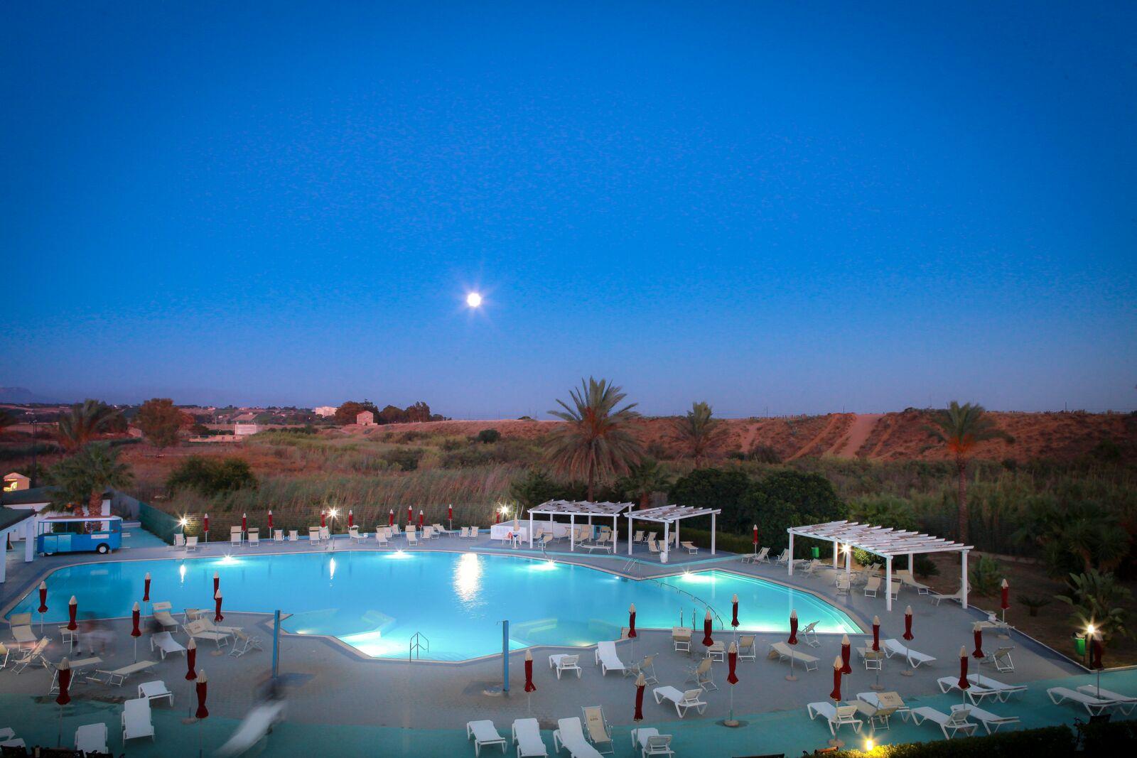 Hotel Club Selinunte Beach Aimori Marinella di Selinunte Buitenkant foto