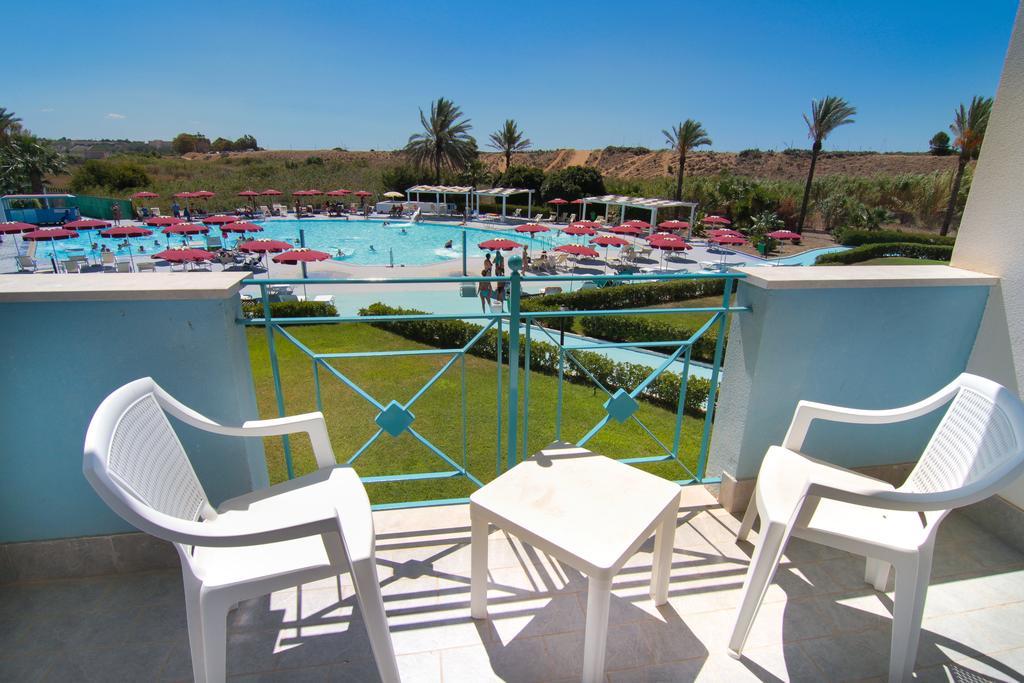 Hotel Club Selinunte Beach Aimori Marinella di Selinunte Buitenkant foto