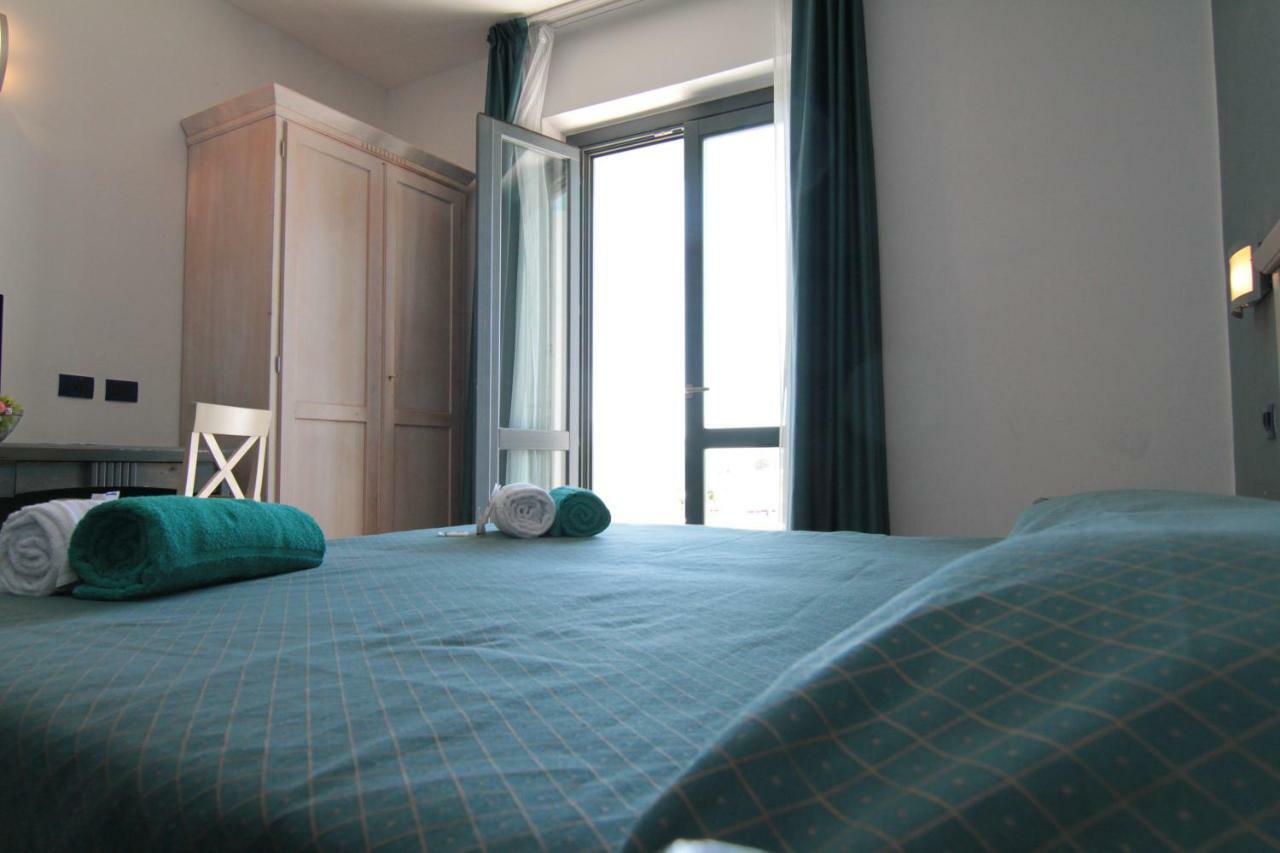 Hotel Club Selinunte Beach Aimori Marinella di Selinunte Buitenkant foto